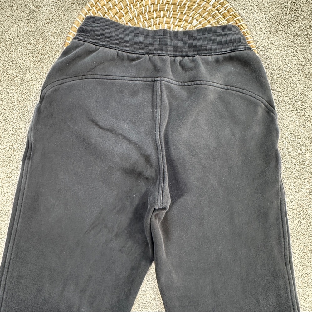 SOLD | Lululemon Women’s Scuba Jogger Pants Pull On Drawstrings Activewear Black - Picture 7 of 15